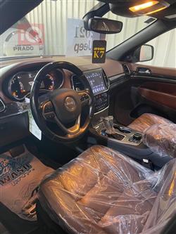 جیپ گراند شیرۆکی